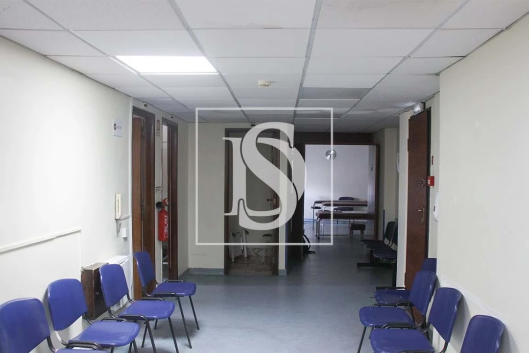 Negócio para Venda em Almada, Cova da Piedade, Pragal e Cacilhas Foto 5