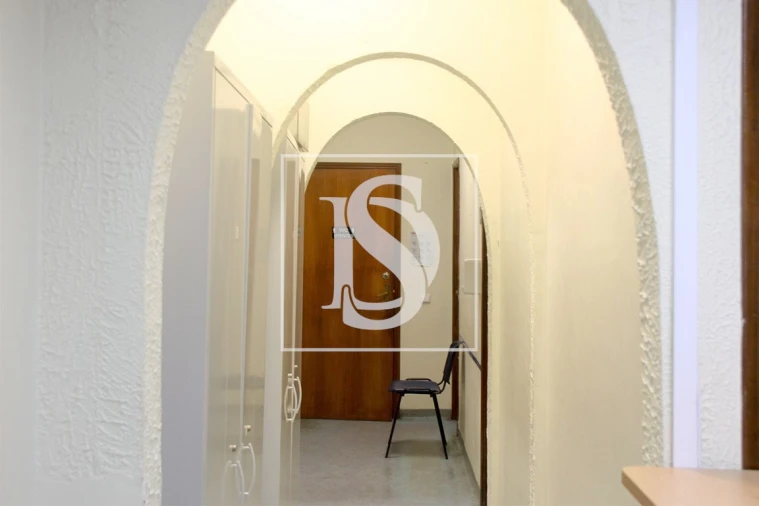 Negócio para Venda em Almada, Cova da Piedade, Pragal e Cacilhas Foto 13