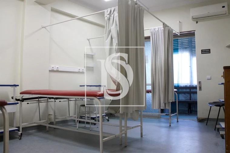 Negócio para Venda em Almada, Cova da Piedade, Pragal e Cacilhas Foto 6