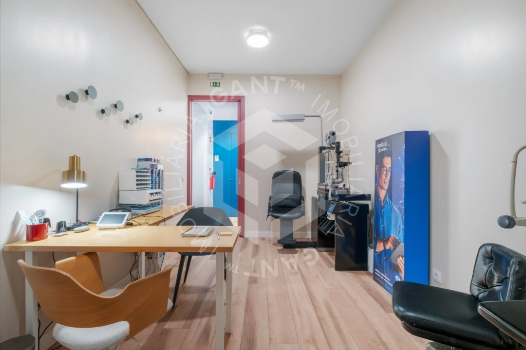 Loja para Arrendamento em Oeiras e São Julião da Barra, Paço de Arcos e Caxias Foto 20