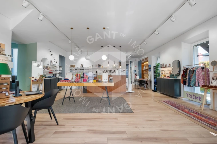 Loja para Arrendamento em Oeiras e São Julião da Barra, Paço de Arcos e Caxias Foto 1