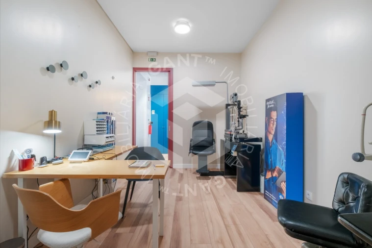 Loja para Arrendamento em Oeiras e São Julião da Barra, Paço de Arcos e Caxias Foto 20