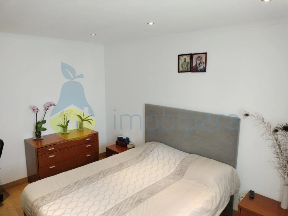 Apartamento T2 para Venda em Albufeira e Olhos de Água Foto 2