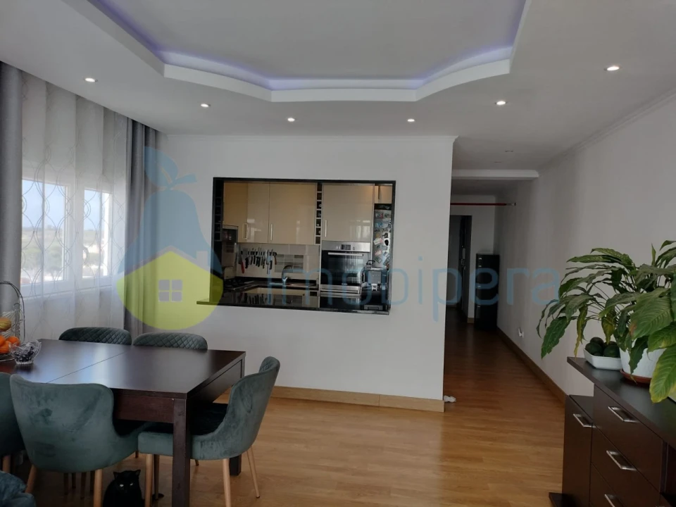 Apartamento T2 para Venda em Albufeira e Olhos de Água Foto 17