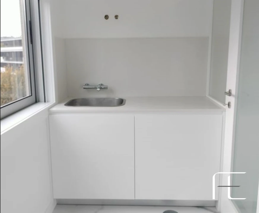Apartamento T3 para Venda em Lordelo do Ouro e Massarelos Foto 26