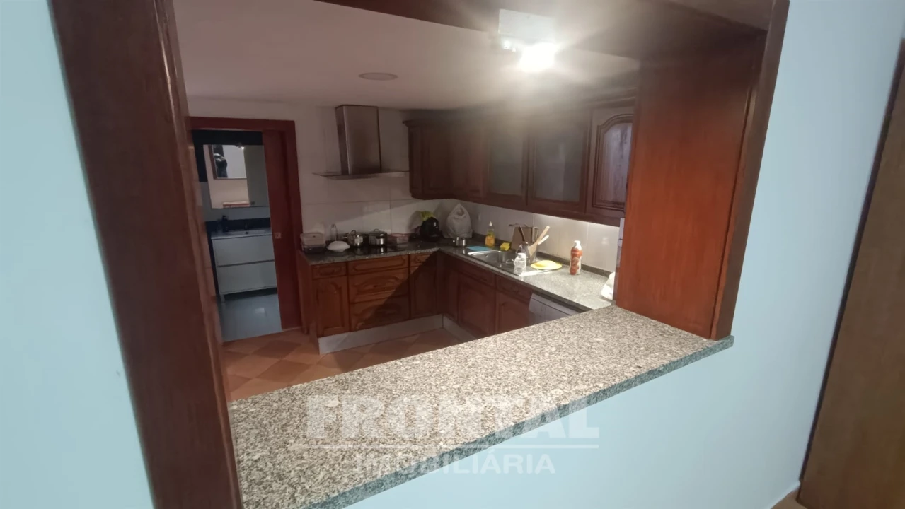 Moradia T3 para Venda em Ramalde Foto 7