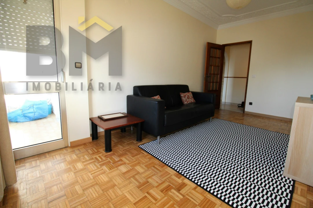 Apartamento T1 para Arrendamento em Castelo Branco Foto 2