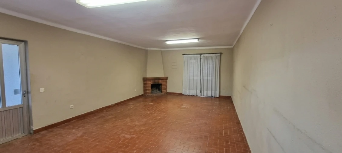 Moradia T4 para Venda em São Martinho do Bispo e Ribeira de Frades Foto 3