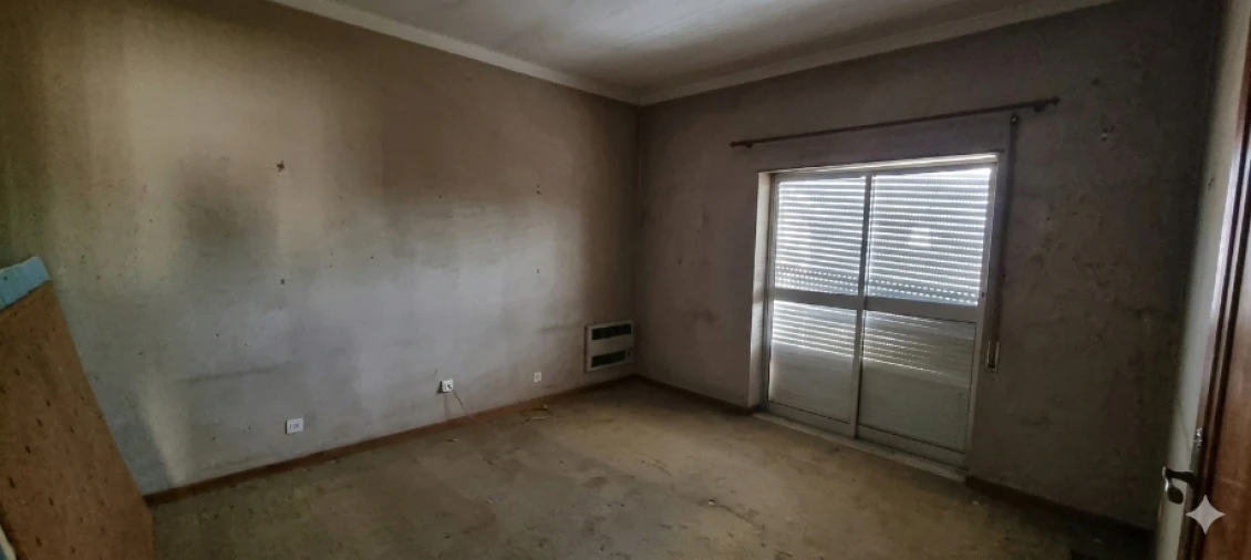 Moradia T4 para Venda em São Martinho do Bispo e Ribeira de Frades Foto 8