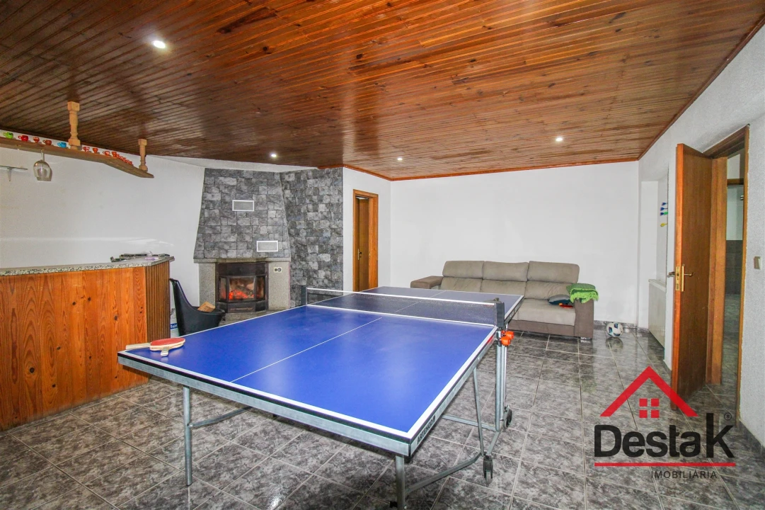 Moradia T5 para Venda em Rio de Loba Foto 15