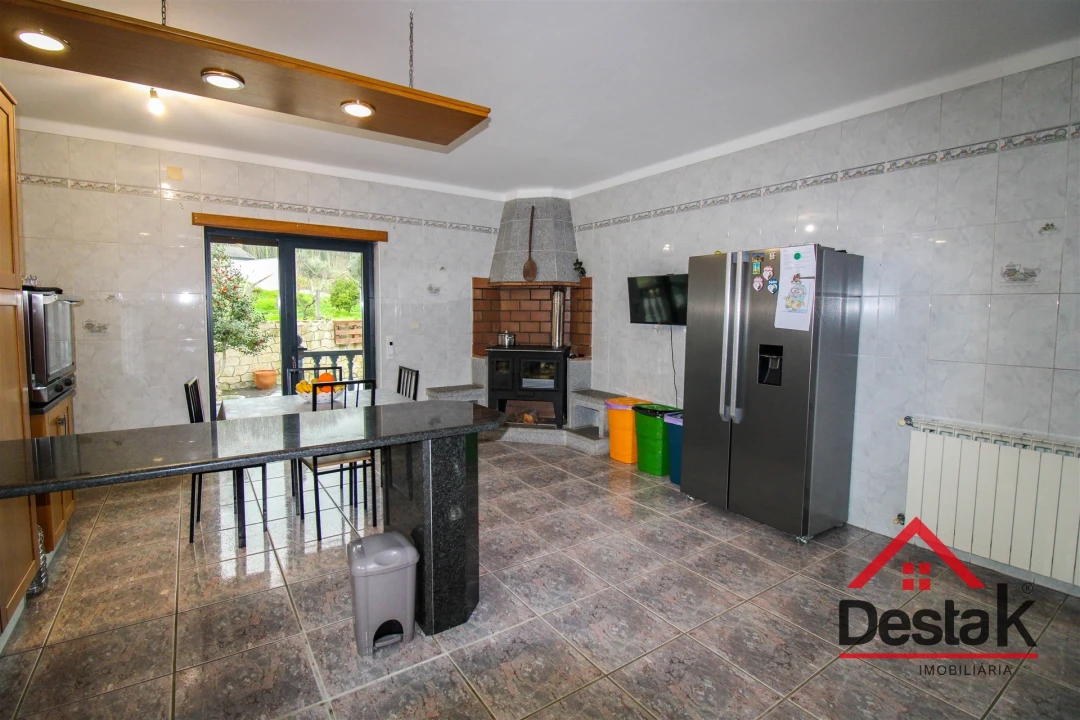 Moradia T5 para Venda em Rio de Loba Foto 7