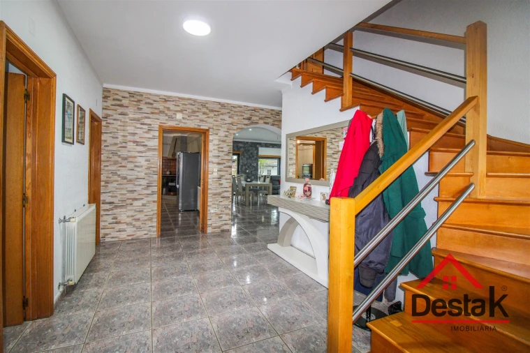 Moradia T5 para Venda em Rio de Loba Foto 30