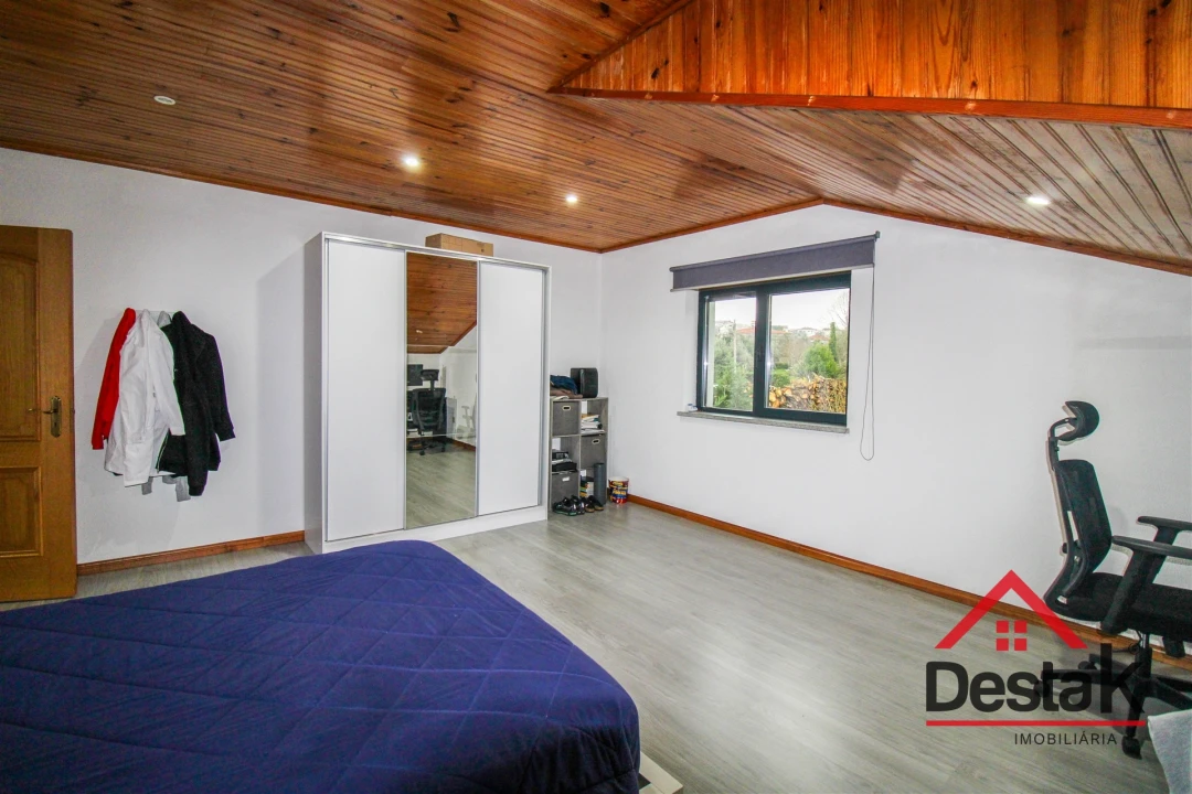 Moradia T5 para Venda em Rio de Loba Foto 22