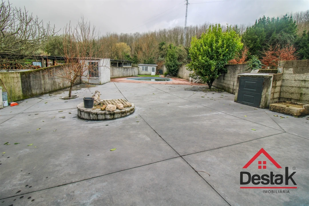 Moradia T5 para Venda em Rio de Loba Foto 36