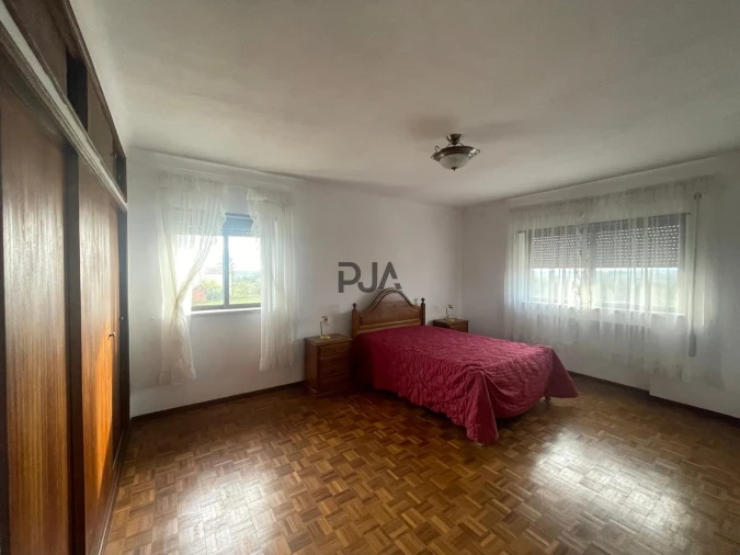 Moradia T5 para Venda em Espinho Foto 9