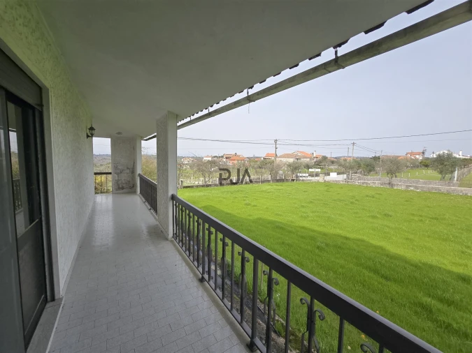 Moradia T5 para Venda em Espinho Foto 27