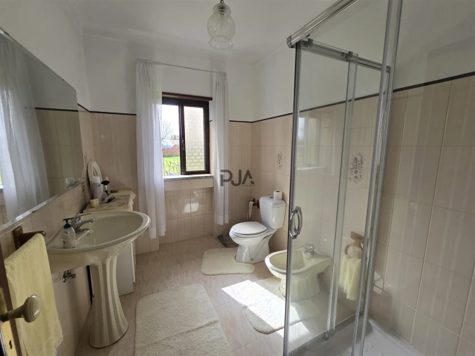 Moradia T5 para Venda em Espinho Foto 18