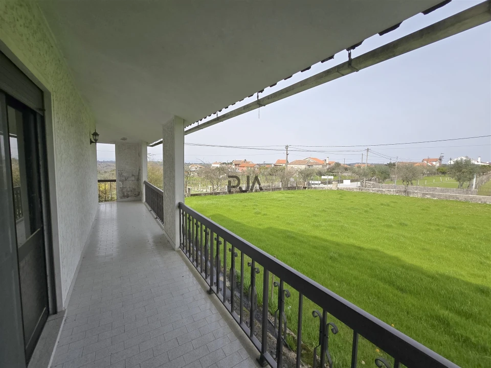 Moradia T5 para Venda em Espinho Foto 27