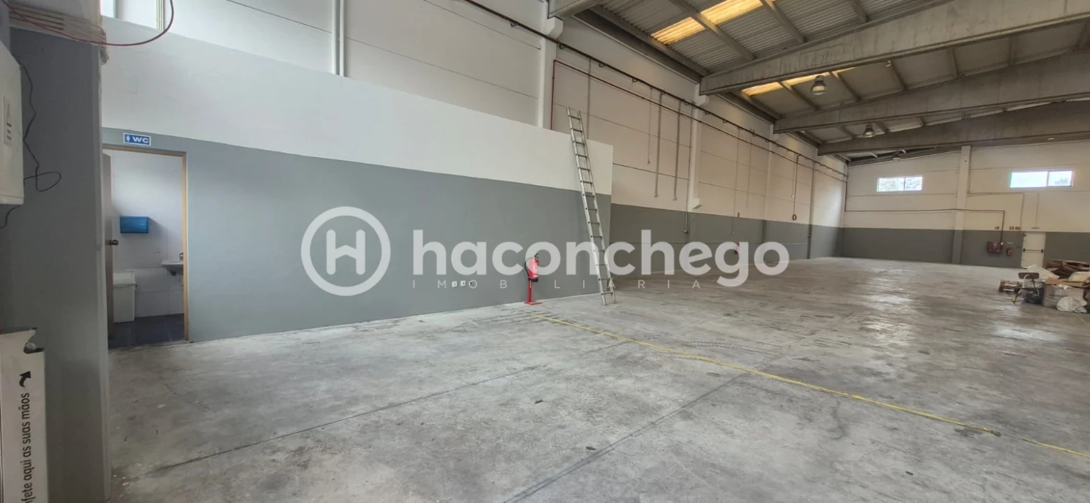 Armazém para Arrendamento em Varzea Foto 10