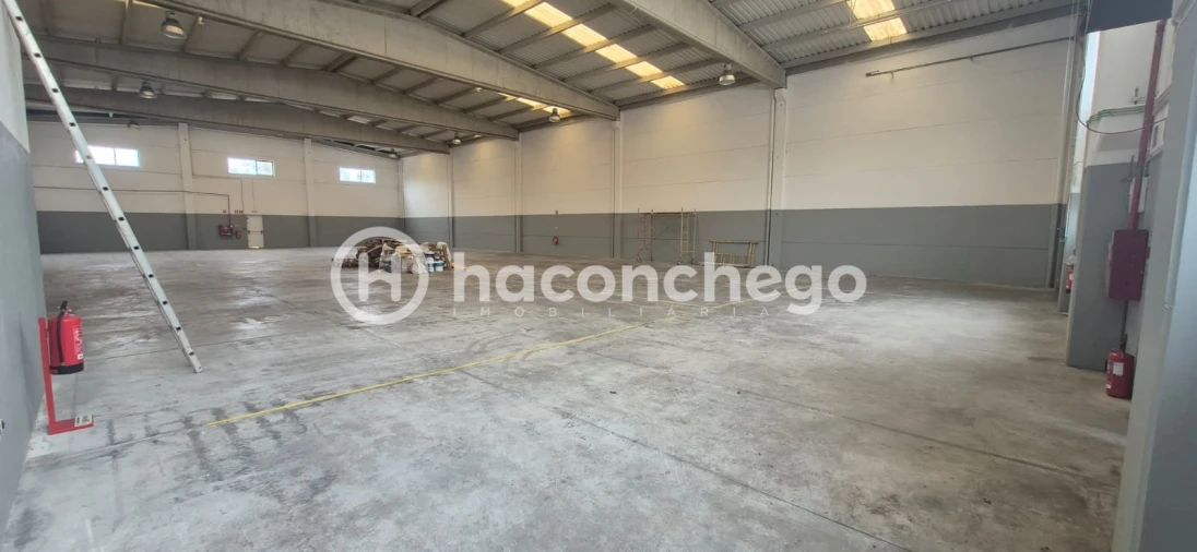 Armazém para Arrendamento em Varzea Foto 5