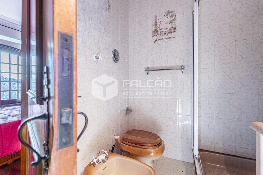 Moradia T5 para Venda em Marvila, Ribeira Santarém, São Salvador, São Nicolau Foto 35