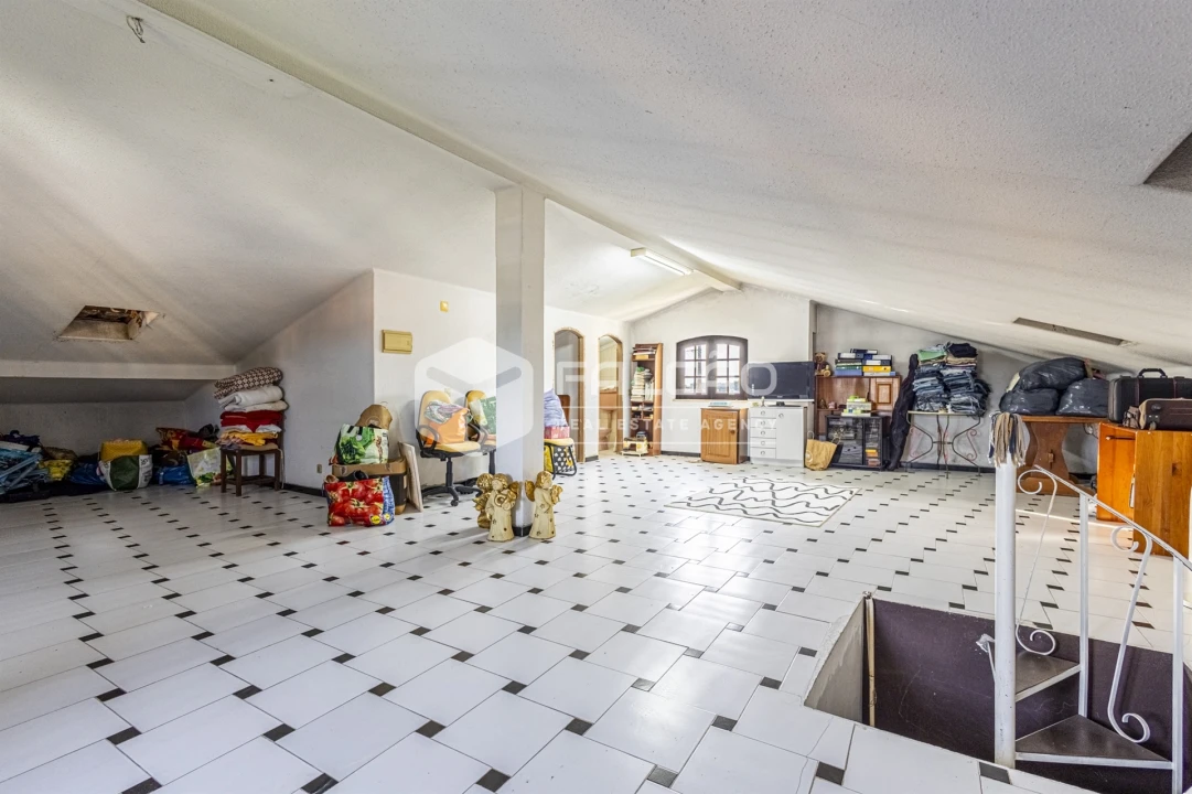 Moradia T5 para Venda em Marvila, Ribeira Santarém, São Salvador, São Nicolau Foto 56