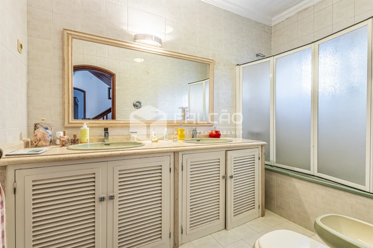 Moradia T5 para Venda em Marvila, Ribeira Santarém, São Salvador, São Nicolau Foto 21