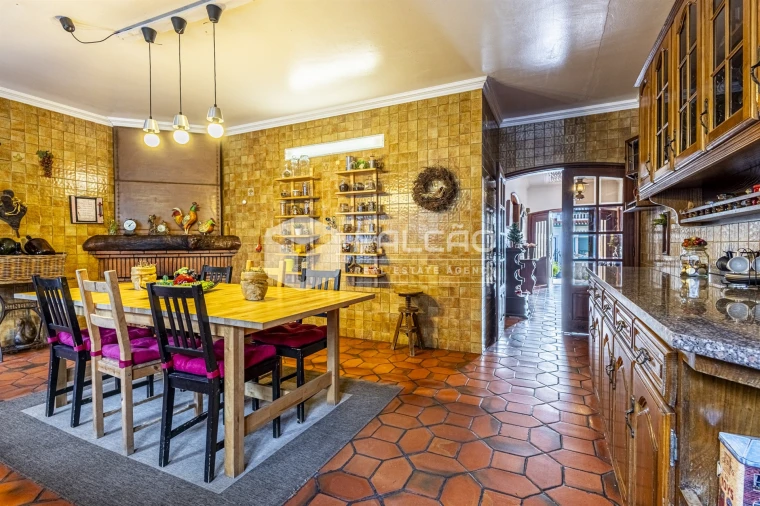 Moradia T5 para Venda em Marvila, Ribeira Santarém, São Salvador, São Nicolau Foto 9