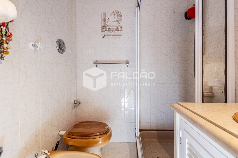 Moradia T5 para Venda em Marvila, Ribeira Santarém, São Salvador, São Nicolau Foto 36