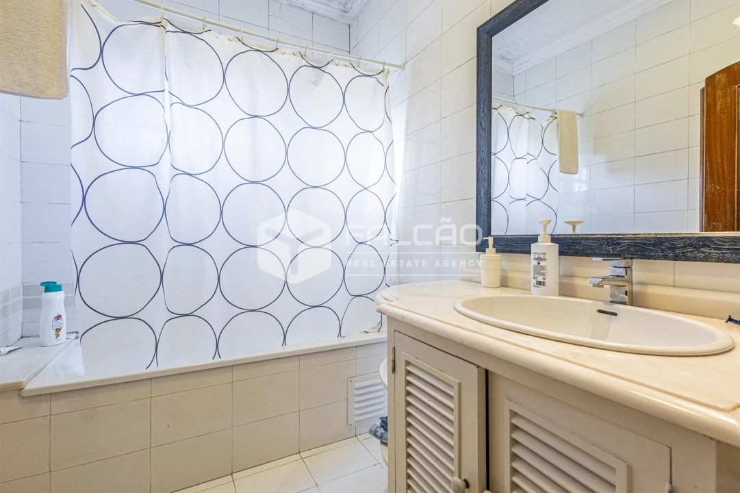 Moradia T5 para Venda em Marvila, Ribeira Santarém, São Salvador, São Nicolau Foto 42