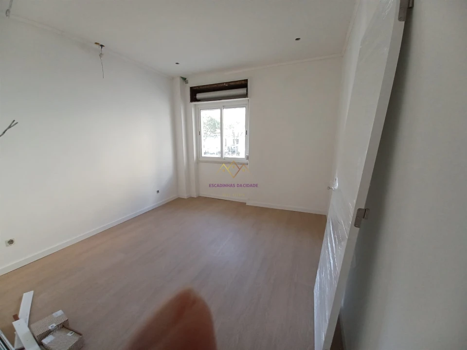 Apartamento T3 para Venda em Falagueira-Venda Nova Foto 20