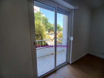 Apartamento T3 para Venda em Falagueira-Venda Nova