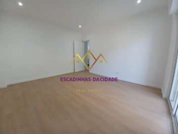 Apartamento T3 para Venda em Falagueira-Venda Nova