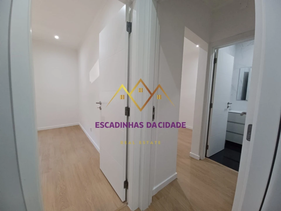 Apartamento T3 para Venda em Falagueira-Venda Nova Foto 17