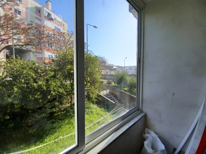 Apartamento T3 para Venda em Falagueira-Venda Nova Foto 32