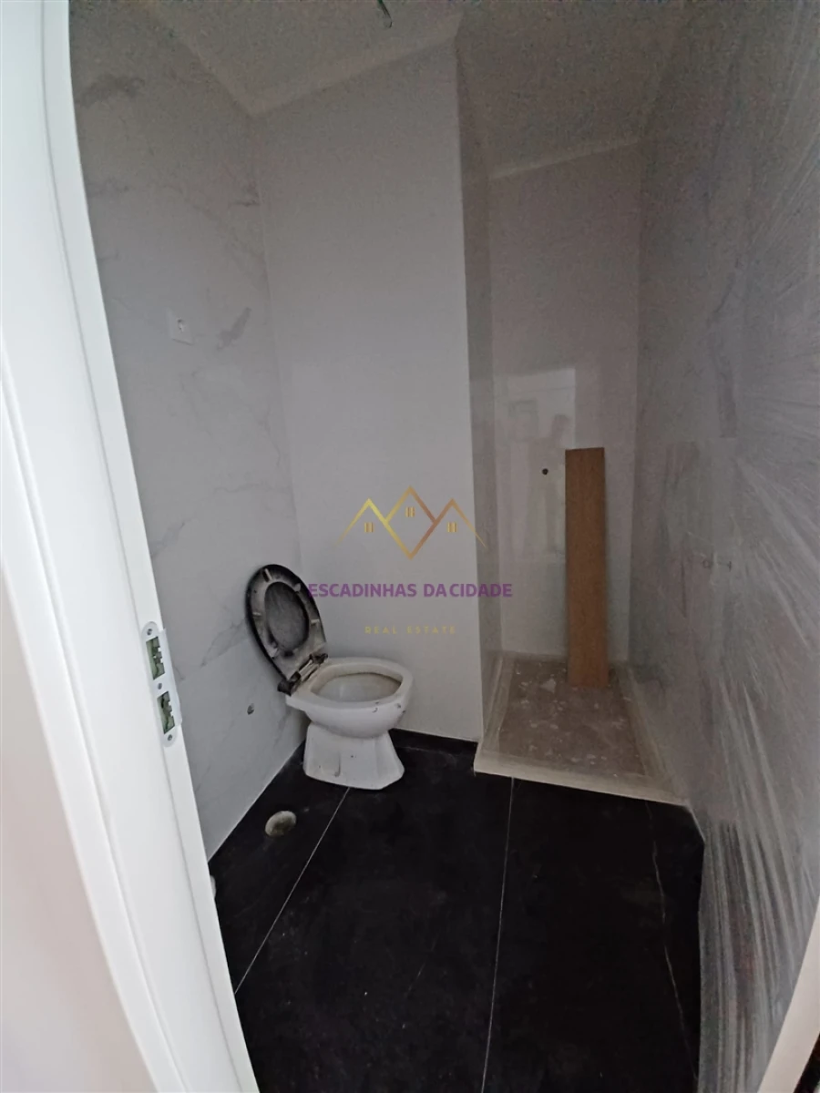 Apartamento T3 para Venda em Falagueira-Venda Nova Foto 31