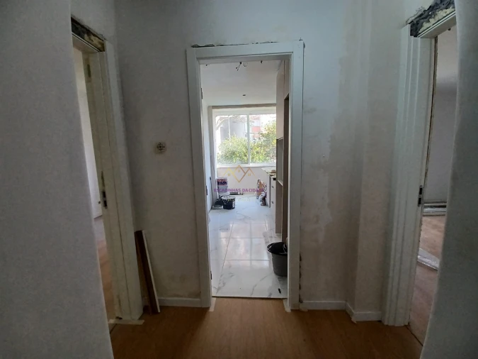 Apartamento T3 para Venda em Falagueira-Venda Nova Foto 14