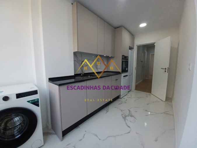 Apartamento T3 para Venda em Falagueira-Venda Nova Foto 8
