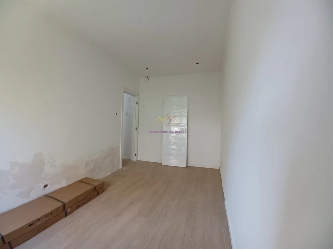 Apartamento T3 para Venda em Falagueira-Venda Nova Foto 25
