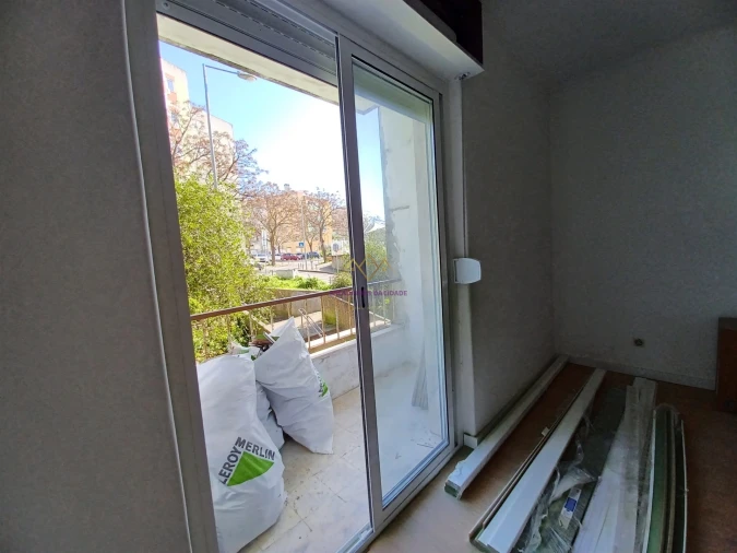 Apartamento T3 para Venda em Falagueira-Venda Nova Foto 33