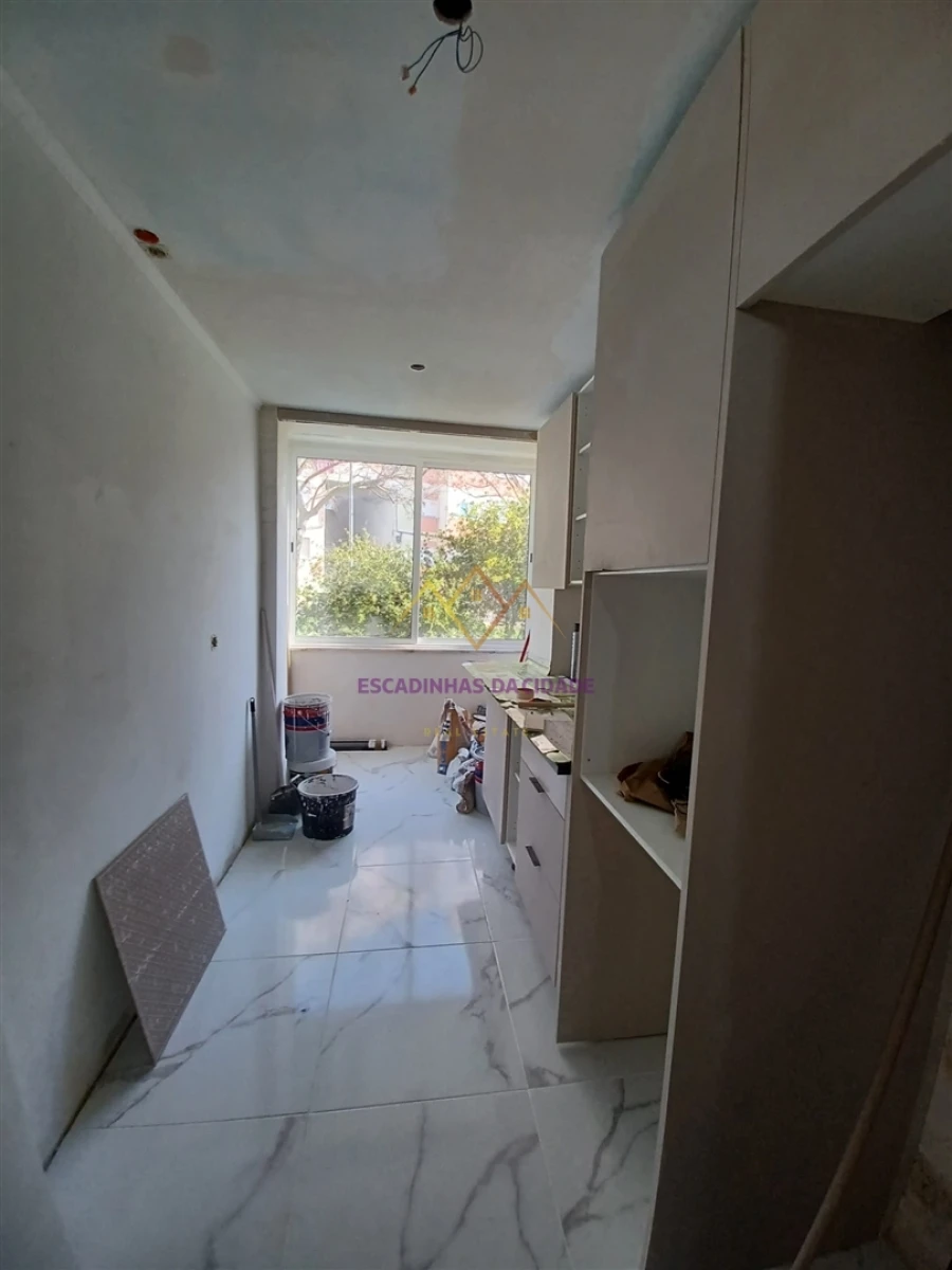 Apartamento T3 para Venda em Falagueira-Venda Nova Foto 13