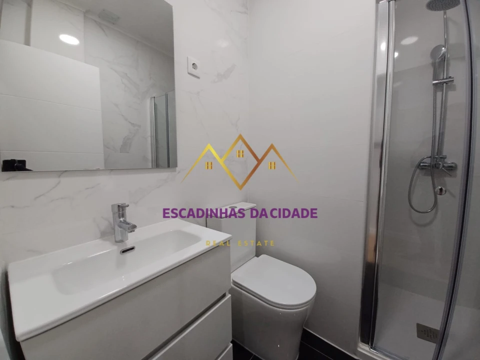 Apartamento T3 para Venda em Falagueira-Venda Nova Foto 27