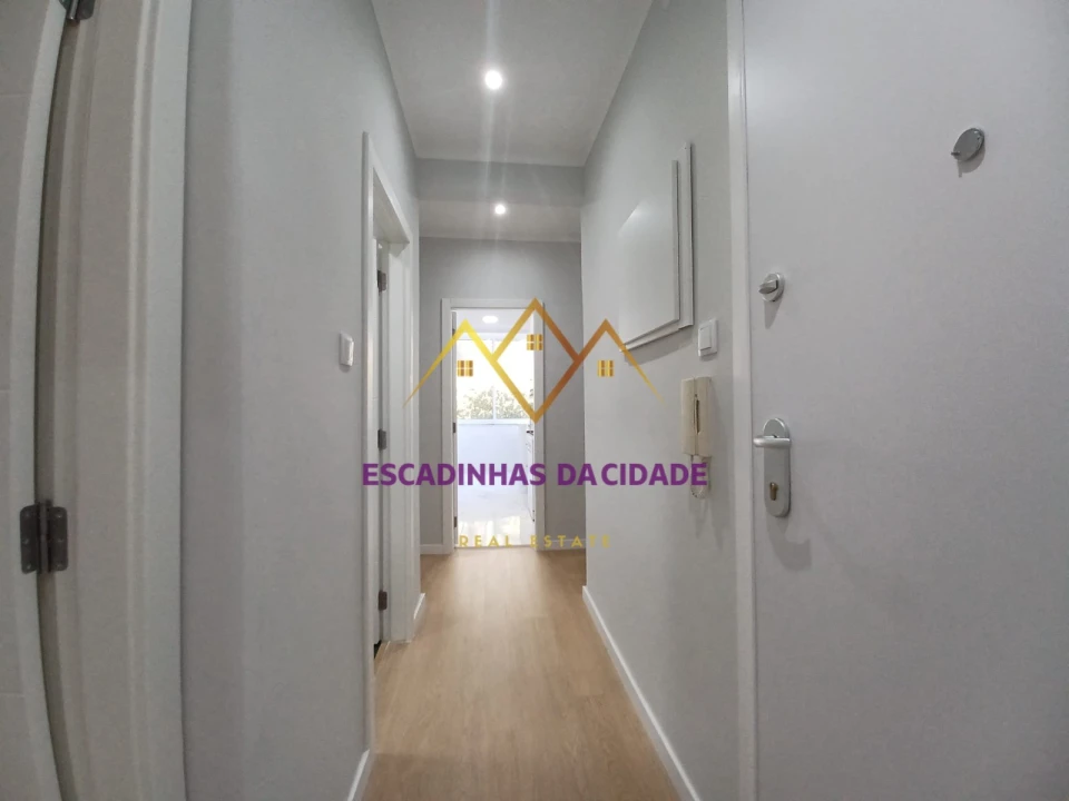 Apartamento T3 para Venda em Falagueira-Venda Nova Foto 11