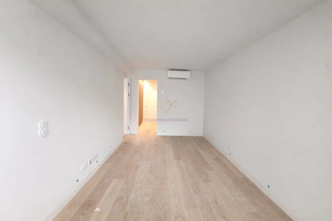 Apartamento T1 para Venda em Estrela Foto 4