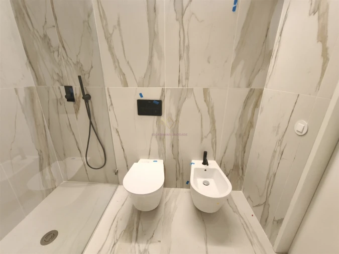 Apartamento T1 para Venda em Estrela Foto 14
