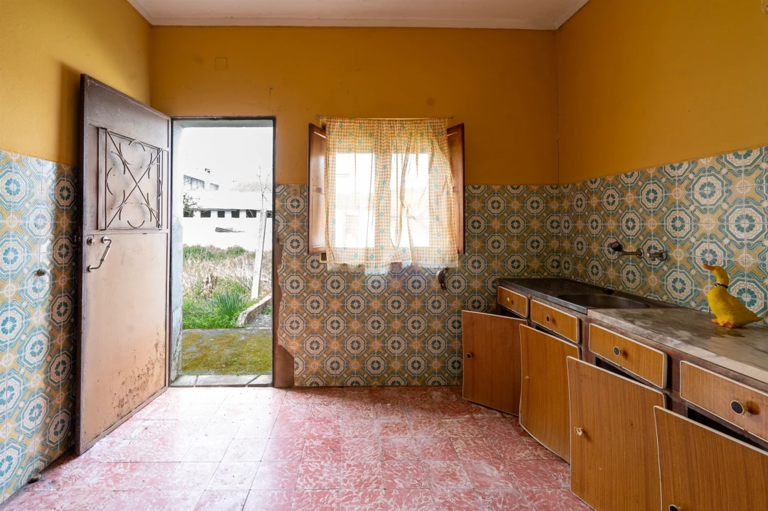 Moradia T2 para Venda em Alvalade Foto 12