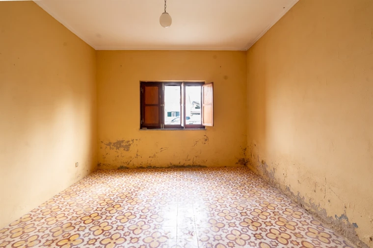 Moradia T2 para Venda em Alvalade Foto 5