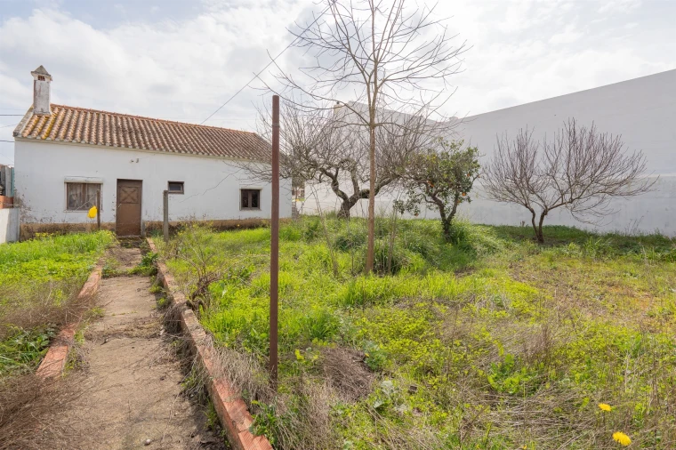 Moradia T2 para Venda em Alvalade Foto 15