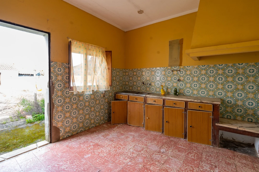 Moradia T2 para Venda em Alvalade Foto 10