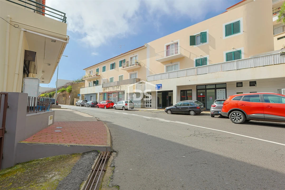 Loja para Venda em Camara de Lobos Foto 2